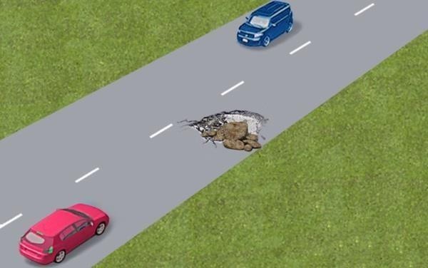 Водій якого автомобіля має перевагу на ц